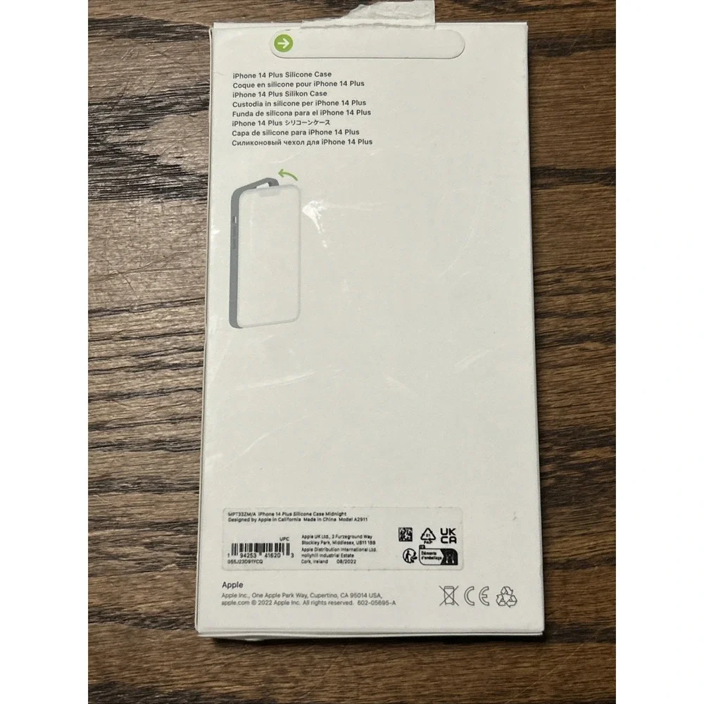 Apple Silicone Case with MagSafe for iPhone 14 Plus - Midnight